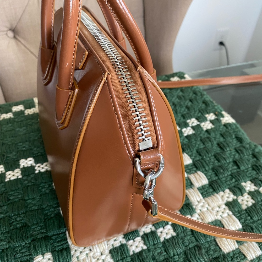 Givenchy Tan Mini Antigona Bag Structured Elegance - Picture 8 of 9